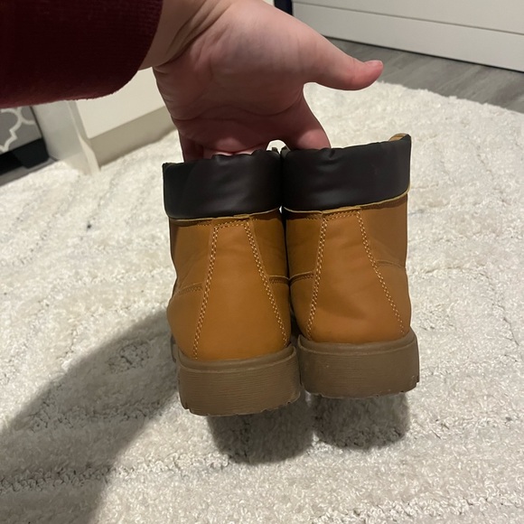 Rue21 work boot style trendy ankle boots booties size 7/8 - Picture 5 of 8